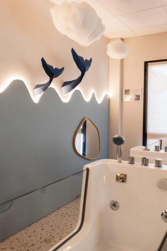 Baby spa espace baignoire bleu