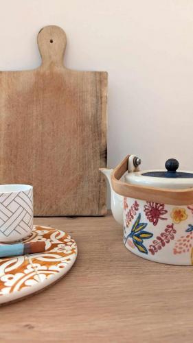 cuisine modernisée terracotta bois optimisation espace roncherolles