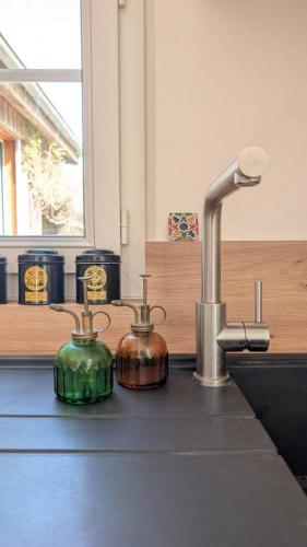 cuisine modernisée terracotta bois optimisation espace roncherolles