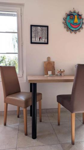 cuisine modernisée terracotta bois optimisation espace roncherolles