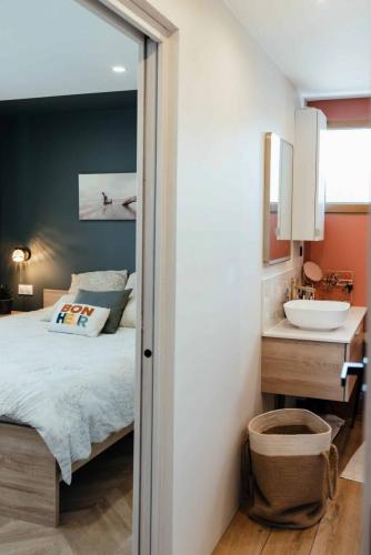 travaux-suite-parentale-houppeville-chambre-salle-de-bains